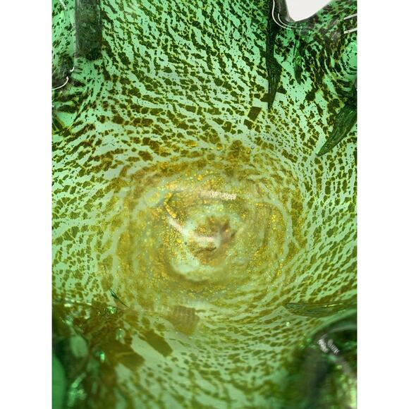 Vintage Hand Blown Art Glass Bowl Four Leaf Clover Emerald Green Gold Mica 6” - Picture 4 of 7